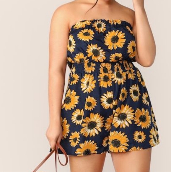 Shein sunflower romper 4x - Picture 1 of 4
